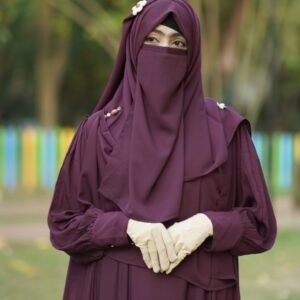 গারো মেরুন কালার
